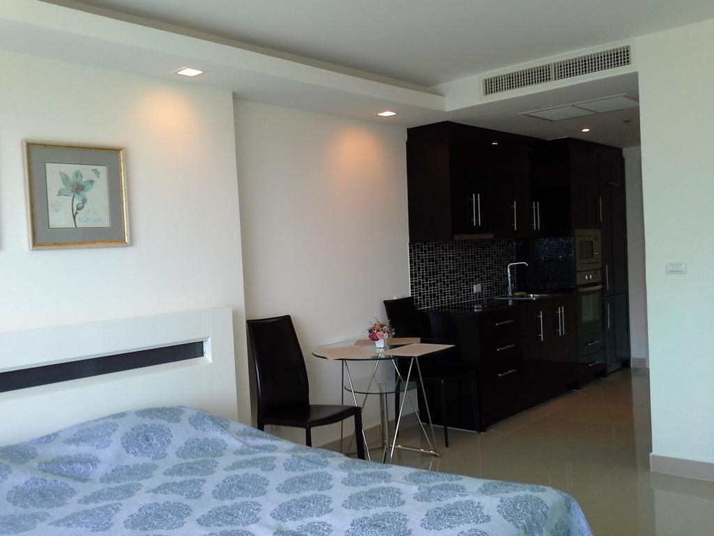 פאטאיה Cosy Beach View Apartments מראה חיצוני תמונה